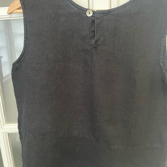 Bryn Walker linen shell - Picture 3 of 4